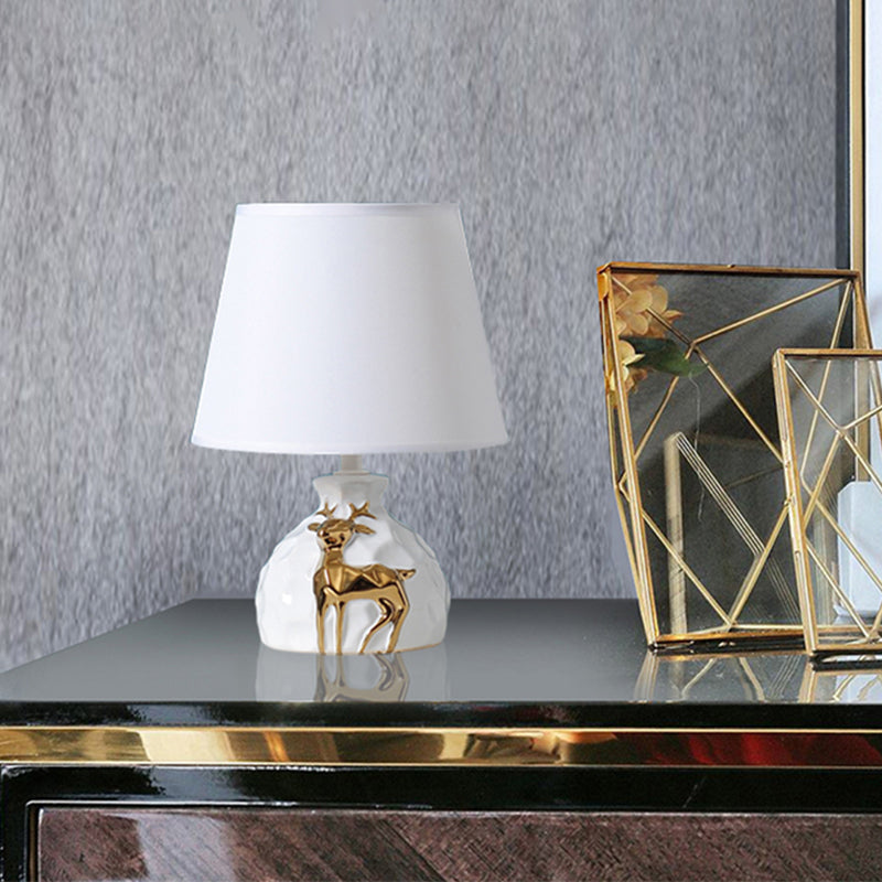 FawnLume | Deer Vase Table Lamp With Flared Base