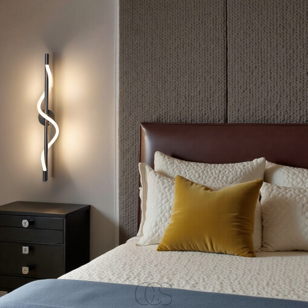 Lereks - Slim LED wall lamp - Black aluminum