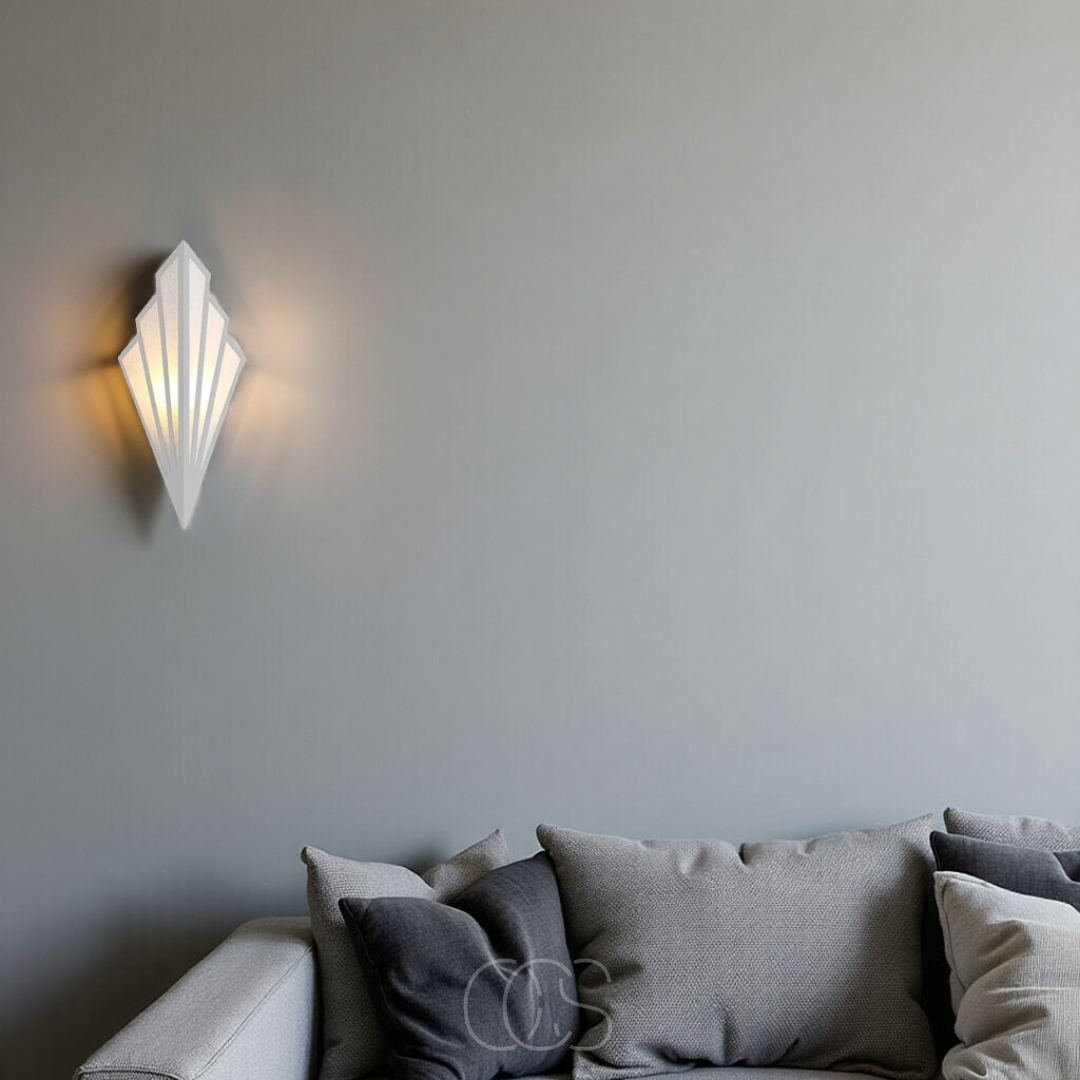 Lereks - Wall lamp with geometric diamond design
