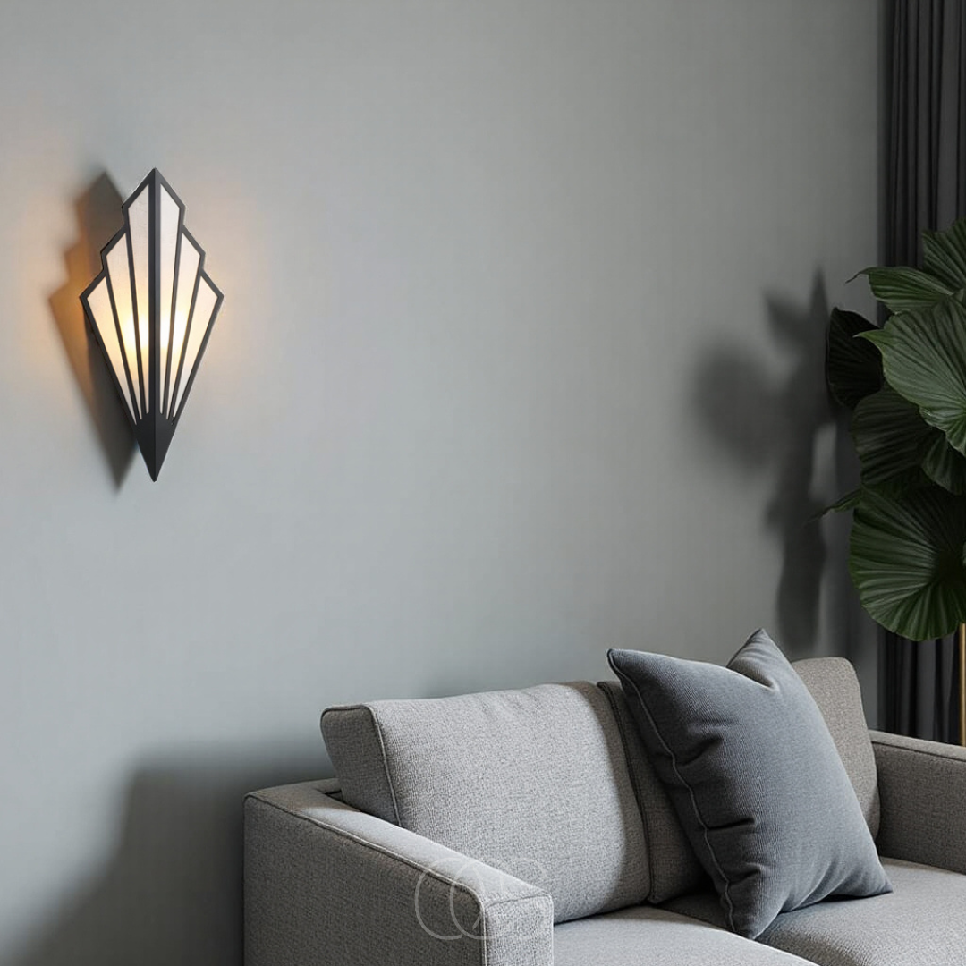 Lereks - Wall lamp with geometric diamond design