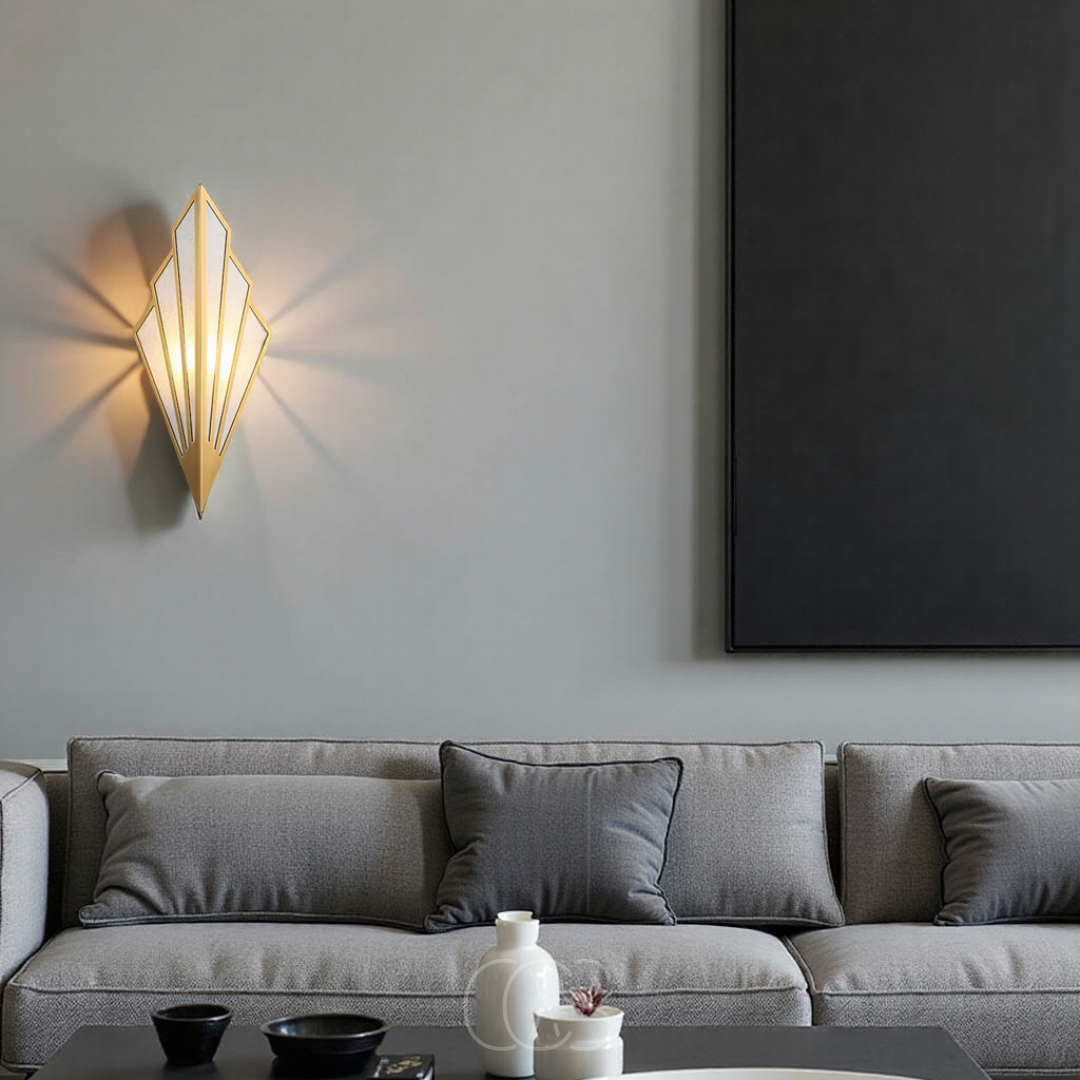 Lereks - Wall lamp with geometric diamond design