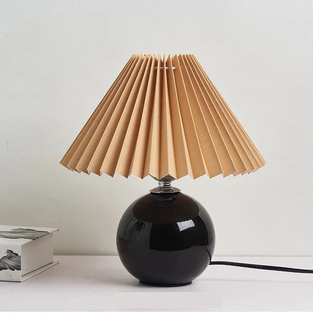 Maribel | Vintage Pleated Table Lamp