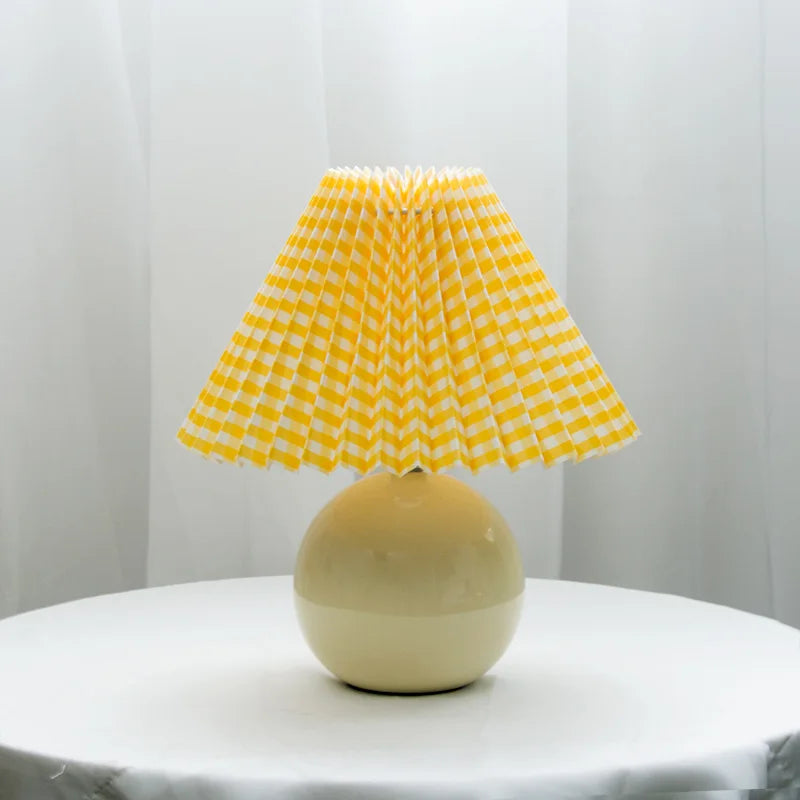 Maribel | Vintage Pleated Table Lamp