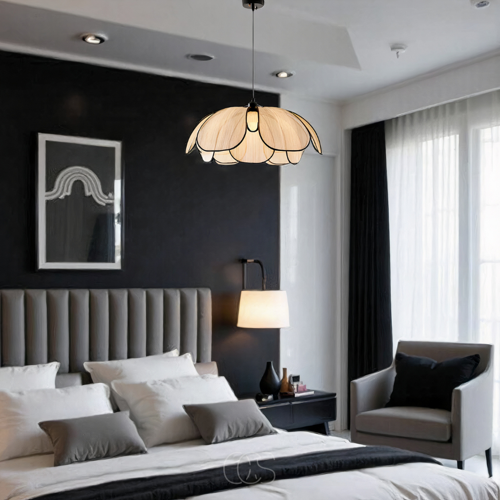 Lereks - Flower-shaped Rattan Pendant Lamp with Black Accents