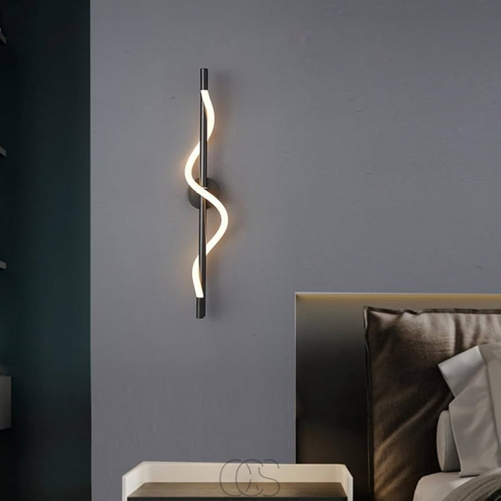 Lereks - Slim LED wall lamp - Black aluminum