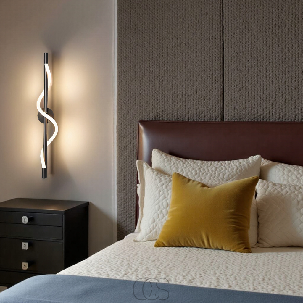 Lereks - Slim LED wall lamp - Black aluminum