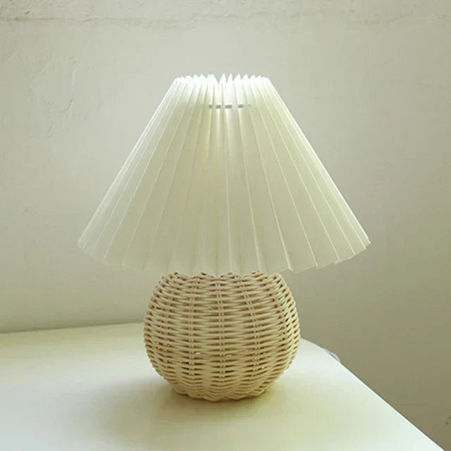 Maribel | Vintage Pleated Table Lamp