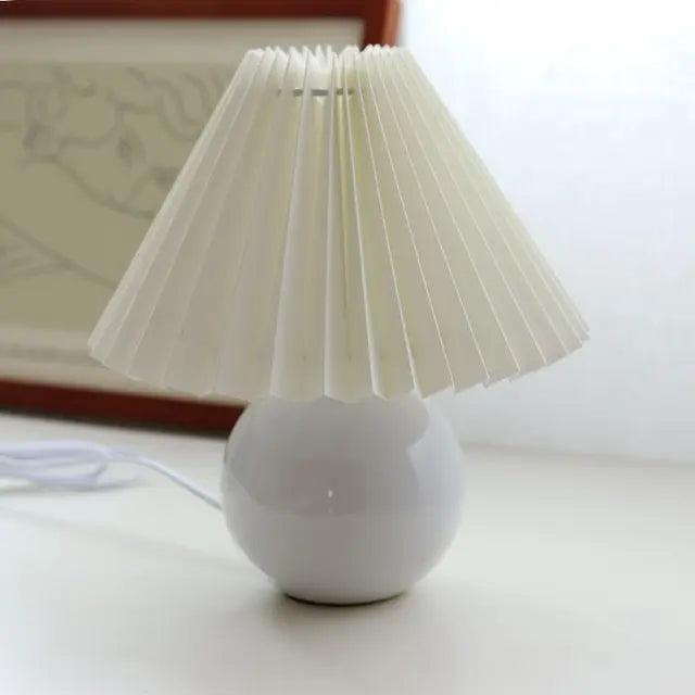Maribel | Vintage Pleated Table Lamp