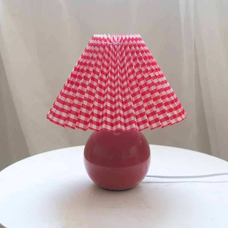 Maribel | Vintage Pleated Table Lamp